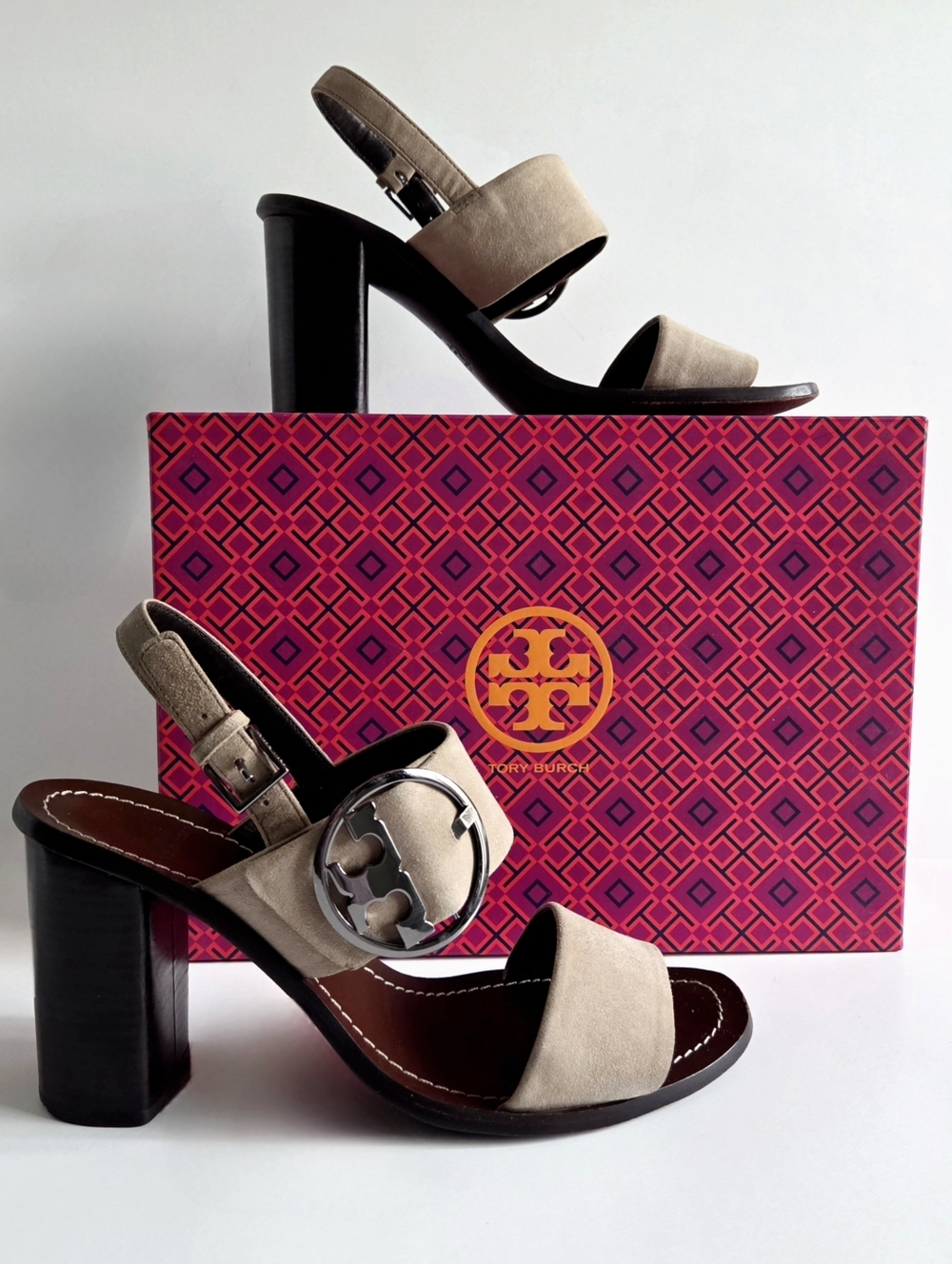 Tory Burch Thames Sandals, Tan Taupe Suede Uppers, Block Heel Logo Buckle Sz 9.5